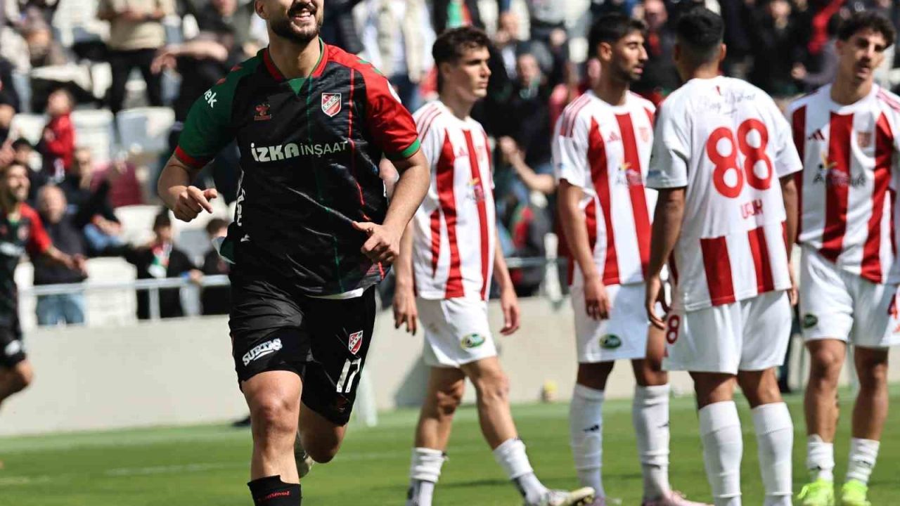 Karşıyaka, Ömer Faruk’la sözleşme uzatmak için görüşüyor