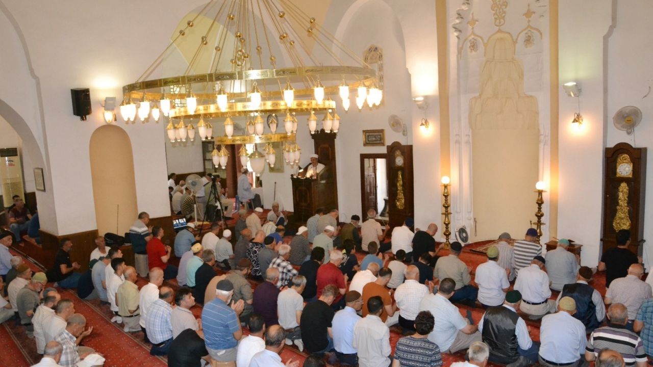 Manisa’da 15 Temmuz Demokrasi ve Milli Birlik Günü’nde şehitler anıldı