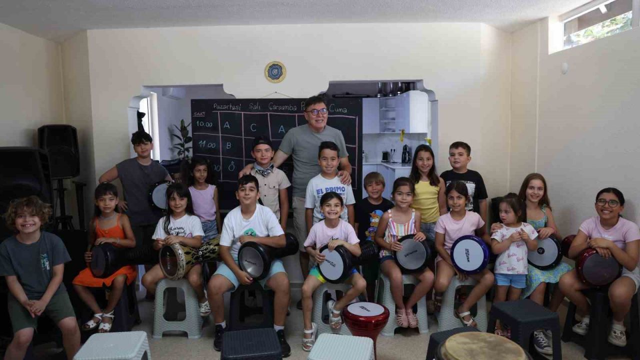 Marmaris’te çocuklar yaz kursunda