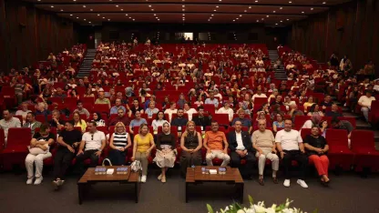 Merkezefendi Engelsiz Yaşam Akademisi’nde yılsonu coşkusu yaşandı