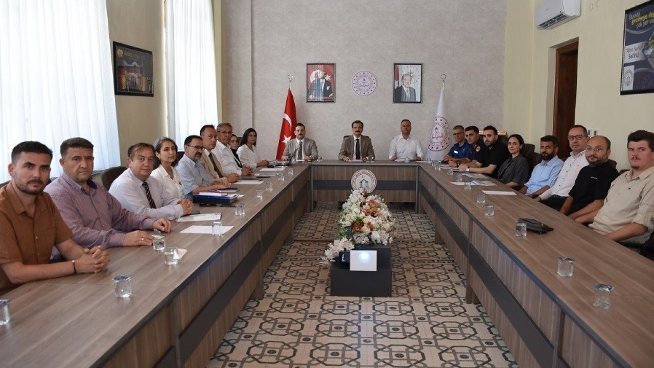 Salihli’de bağımlılıkla mücadele bir kez daha masaya yatırıldı