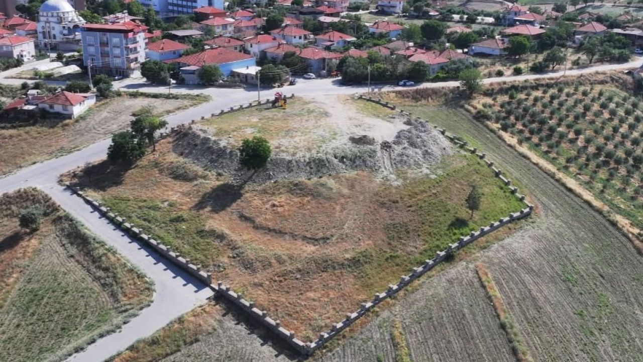 Selendi’ye 5 bin 500 metrekarelik mesire alanı yapılacak