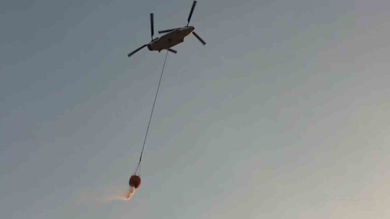 Türkiye’nin en büyük yangın söndürme helikopteri sahaya indi