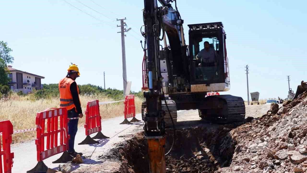 Ula’da kanalizasyon hattı bulunmayan bölgelere hat çalışması