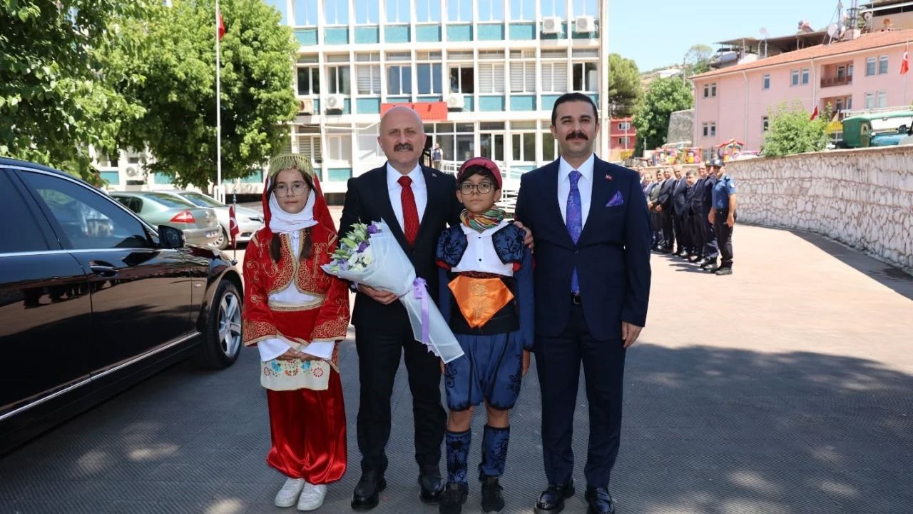 Vali Varol’dan Koçarlı’da yoğun mesai